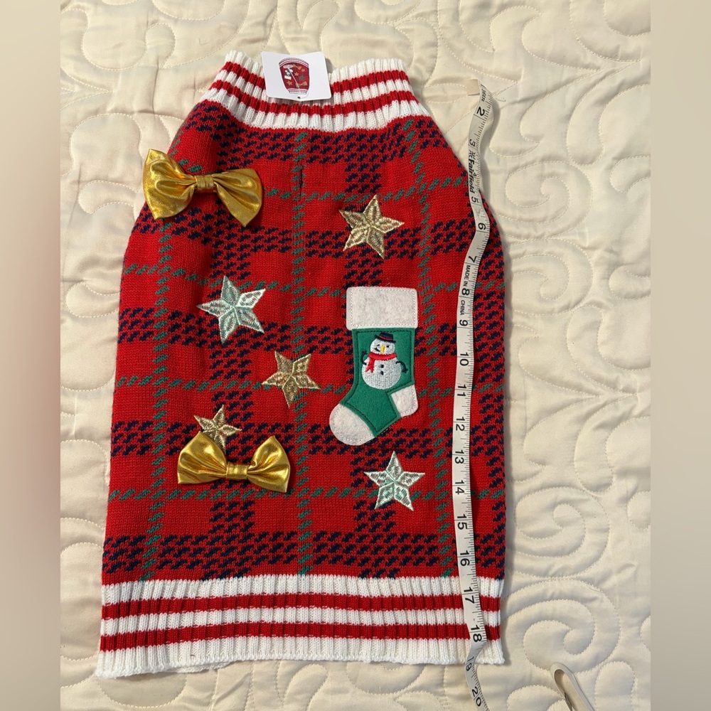 Festive Red Plaid Dog Sweater with Gold Bows NWT. SIZE M